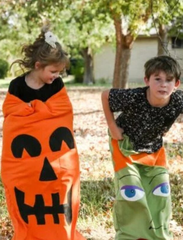 14 Fun Halloween Party Games for Kids and Adults